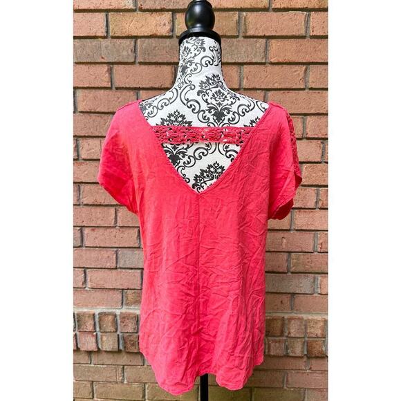 GUC Maurices Women's Coral Pullover Top w/ Crochet Detail XL - Picture 3 of 7